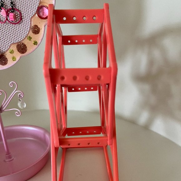 Fun and Stylish Earring Hangers with Jewelry dish - Picture 3 of 5